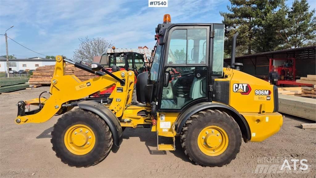 CAT 906M 輪胎式裝載機