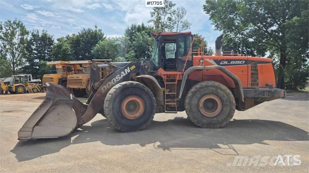 Doosan DL550-5 輪胎式裝載機