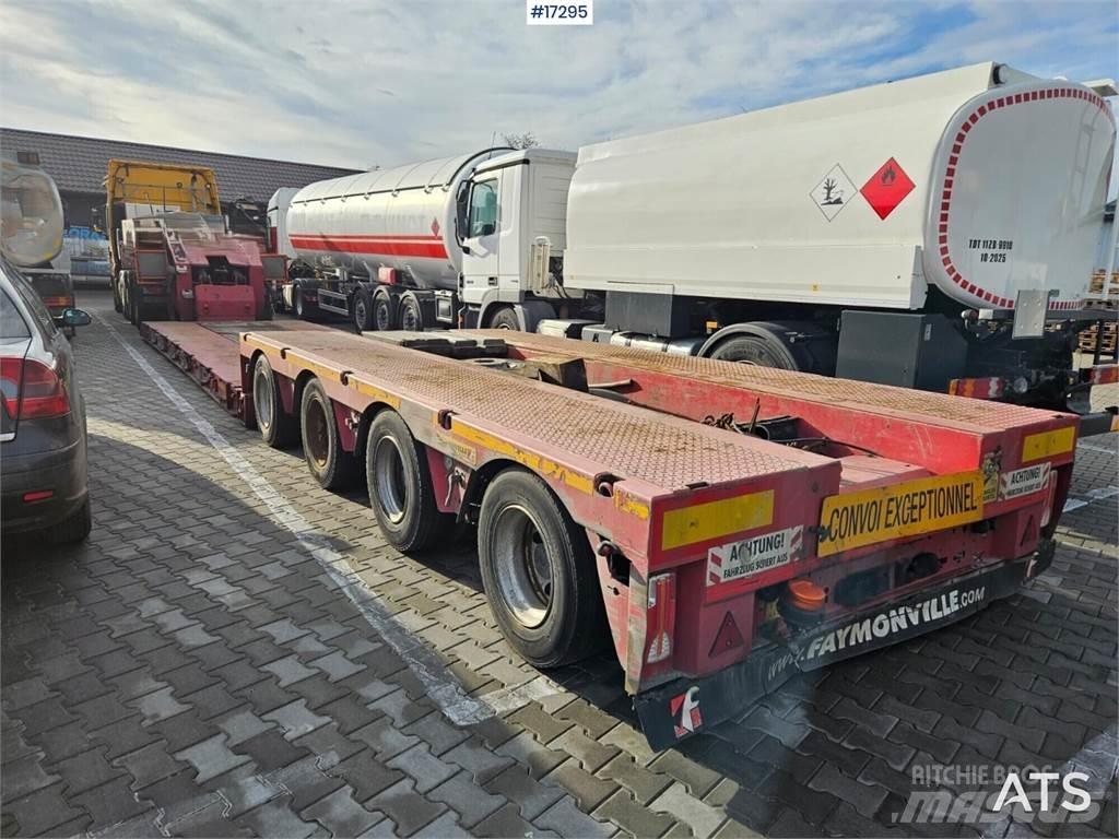 Faymonville Megamax 地架式半拖車