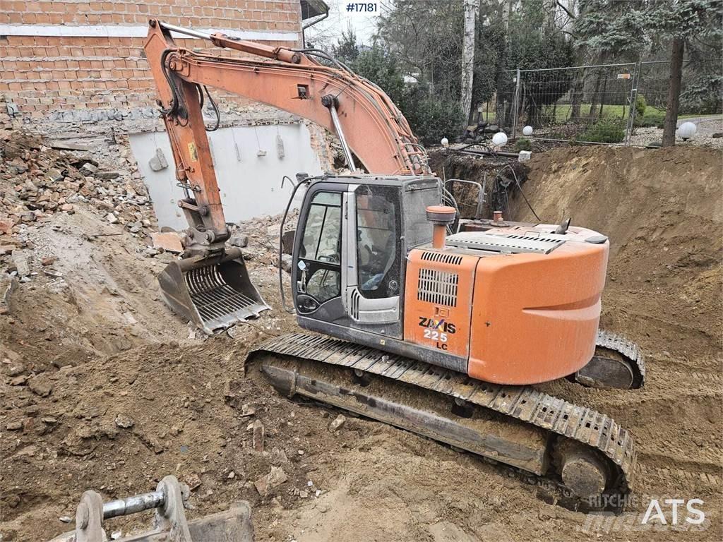 Hitachi ZX225 LC 履帶式 挖土機/掘鑿機/挖掘機