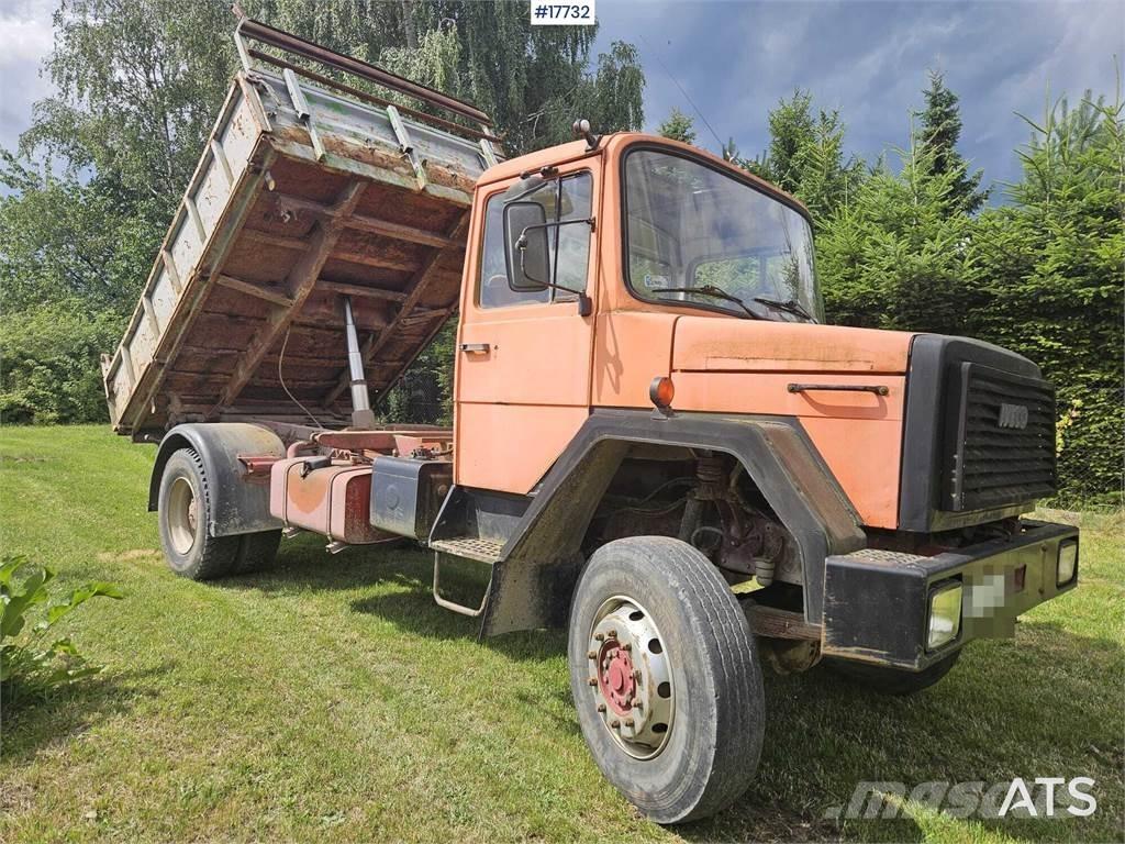 Iveco  傾卸式卡車
