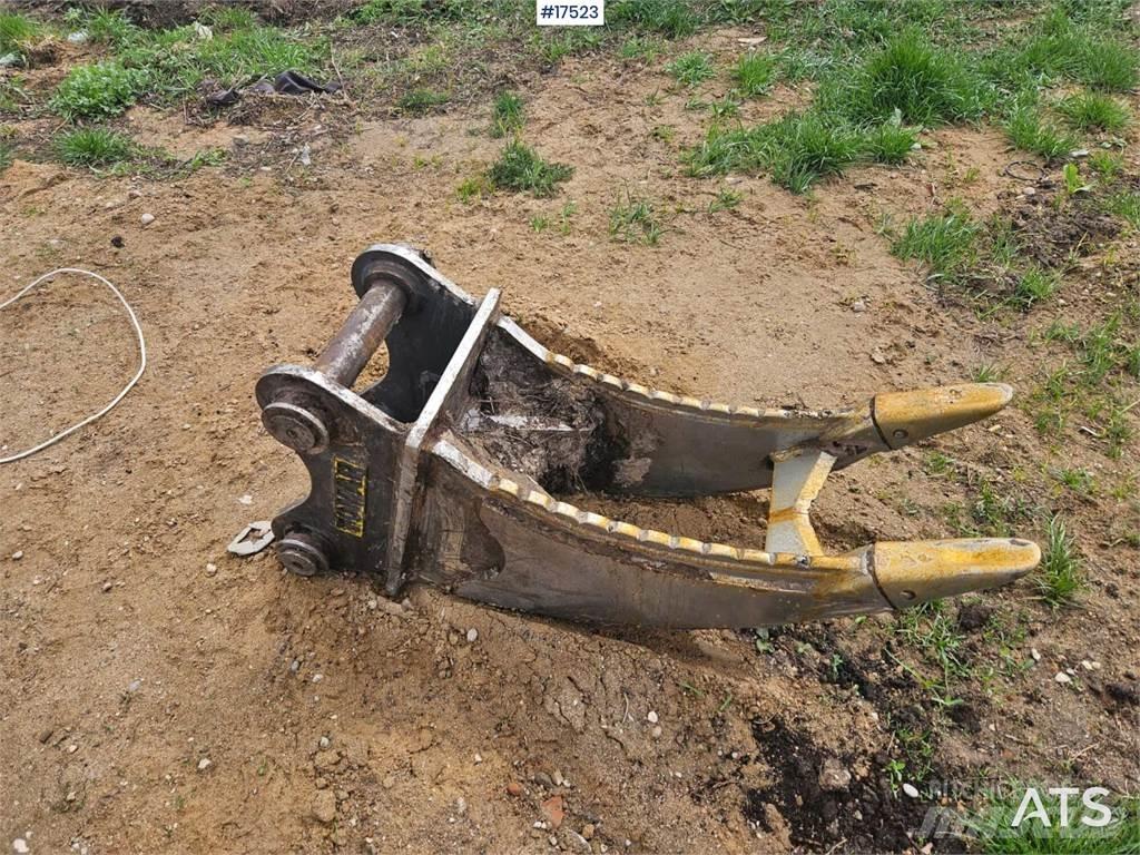 JCB JS 131 LC 履帶式 挖土機/掘鑿機/挖掘機