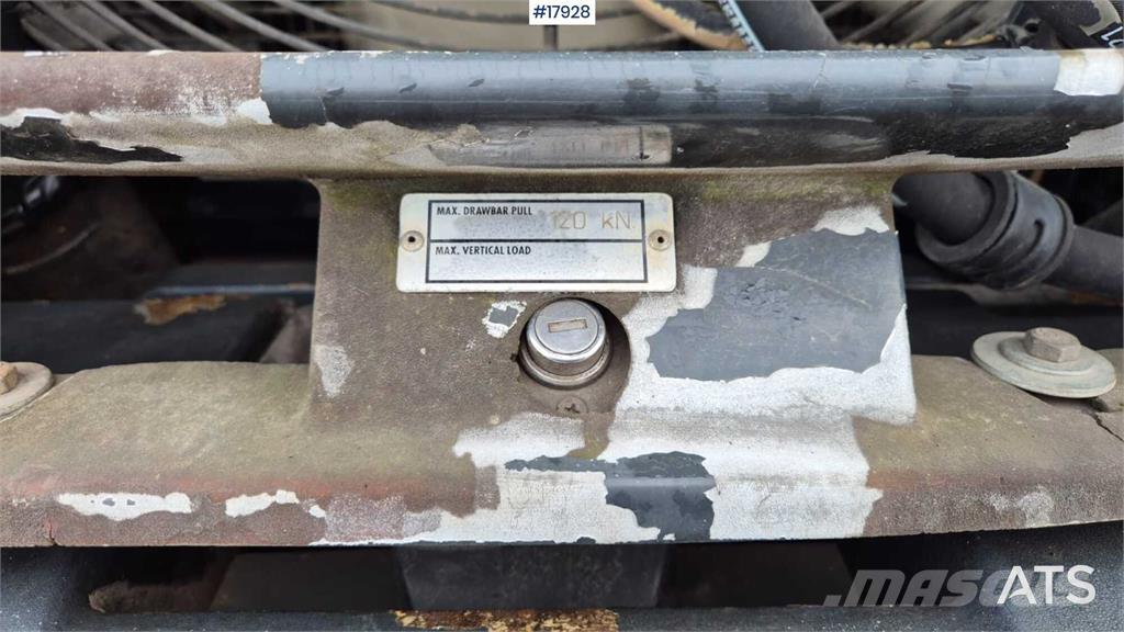 Komatsu WA320-5H 輪胎式裝載機