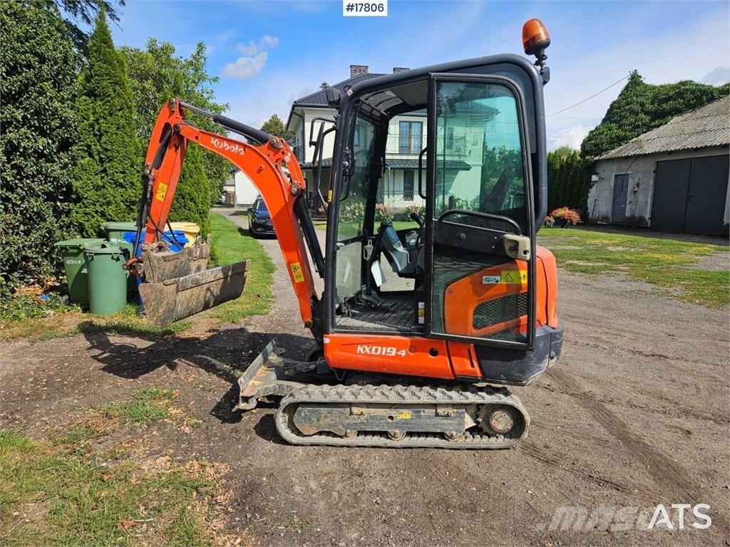 Kubota KX019-4 小型挖土機/掘鑿機<7t(小型挖掘機)