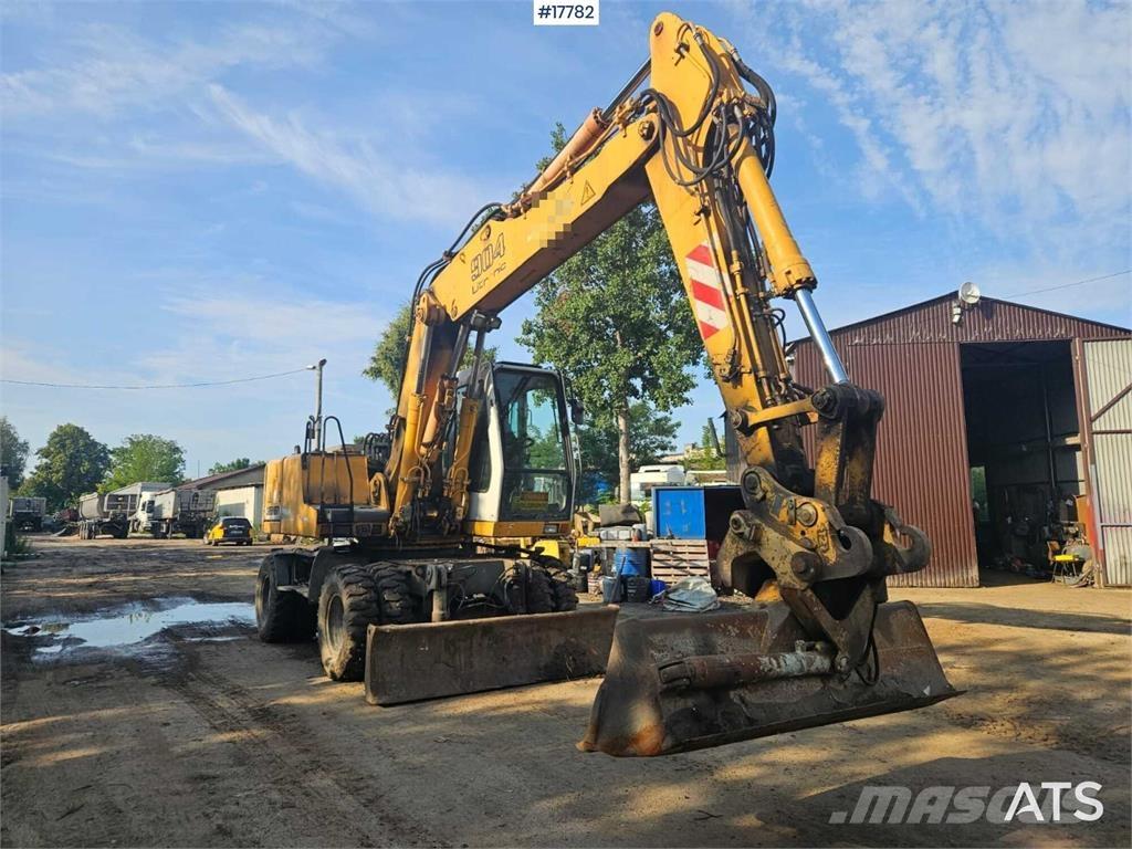 Liebherr A 904 旋轉式挖土機/掘鑿機/挖掘機
