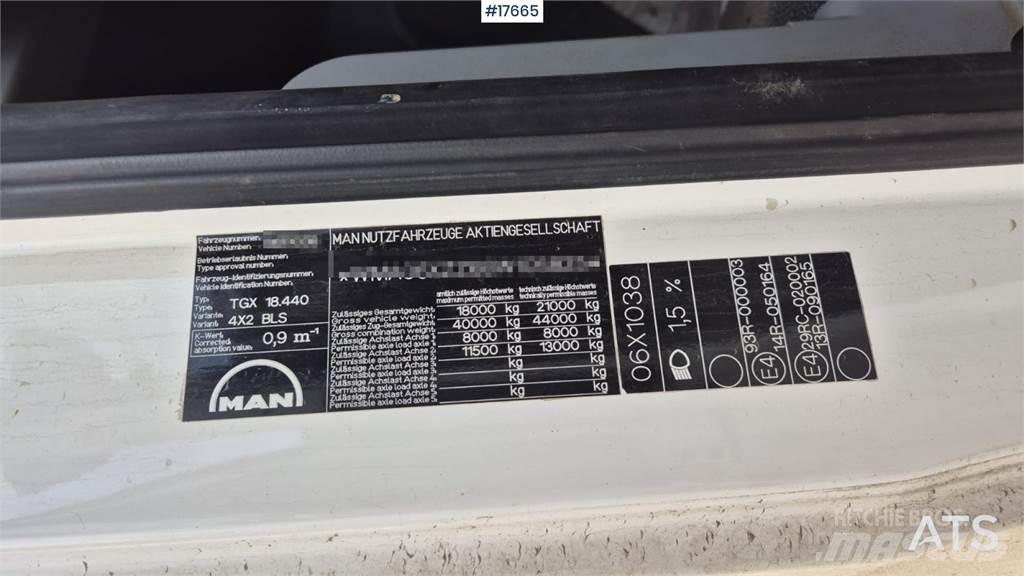 MAN TGA 18.440 曳引機組件