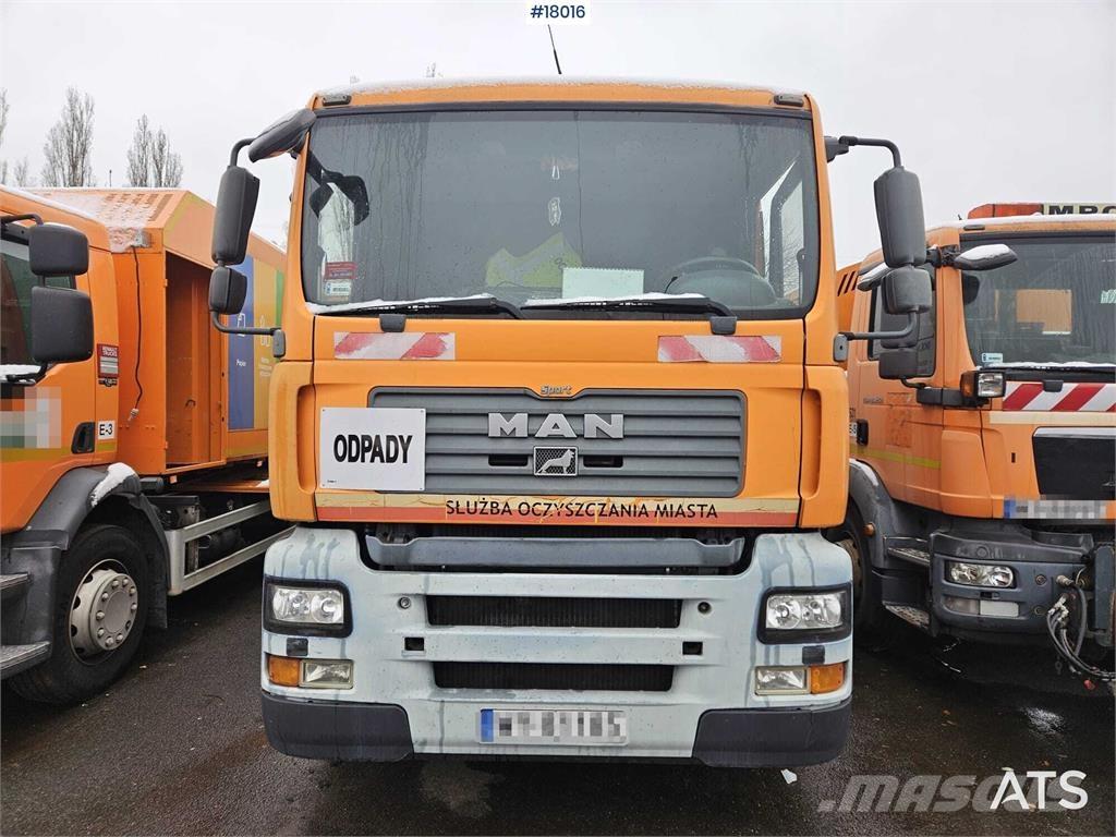 MAN TGA 26.320 垃圾車