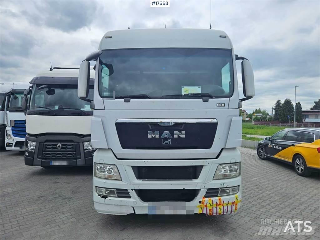 MAN TGX 18.440 曳引機組件