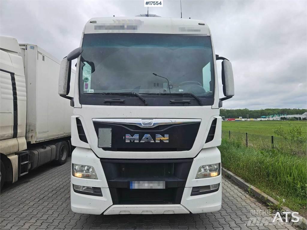 MAN TGX 18.440 曳引機組件