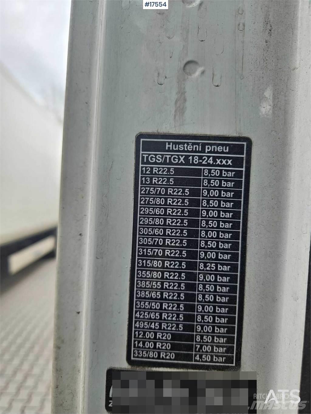 MAN TGX 18.440 曳引機組件