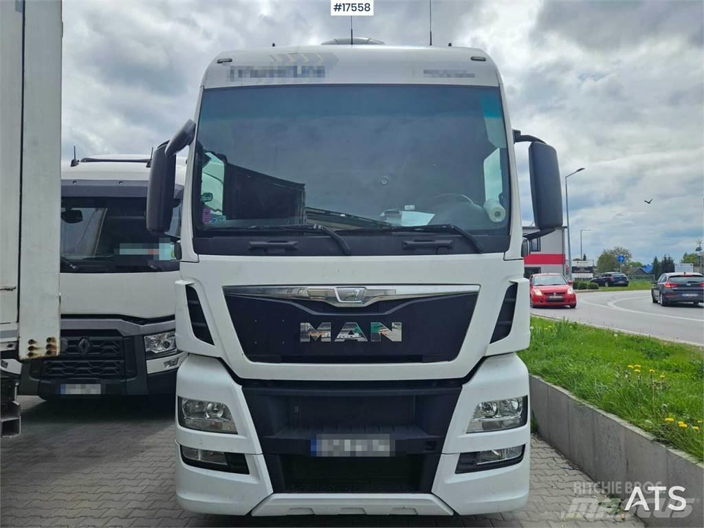 MAN TGX 18.440 曳引機組件