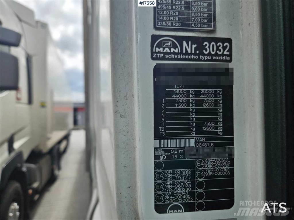 MAN TGX 18.440 曳引機組件