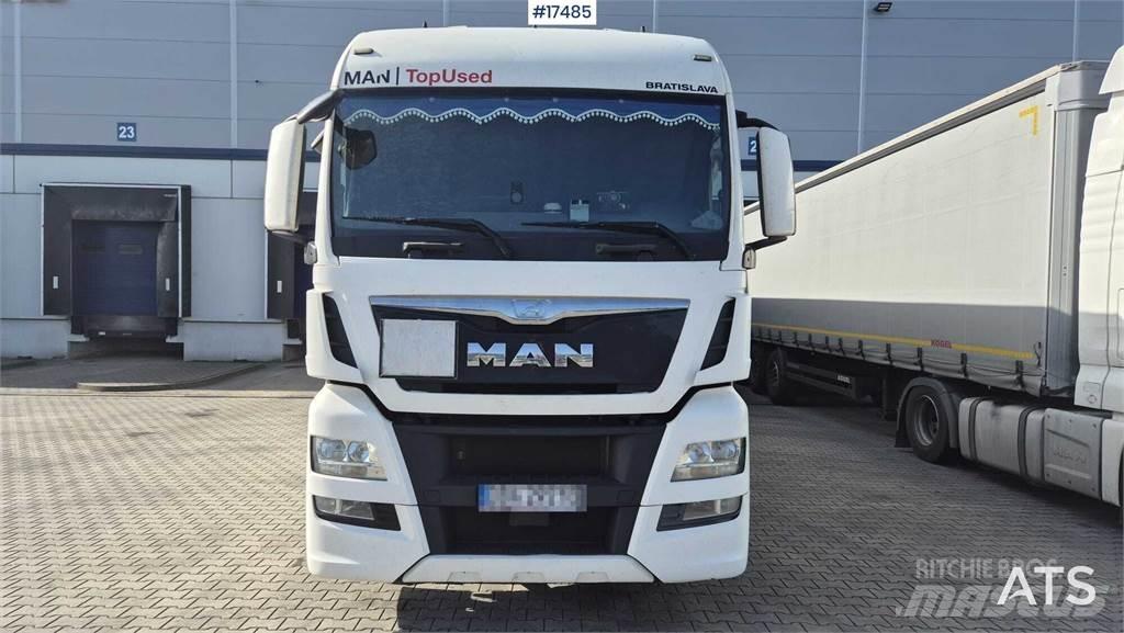 MAN TGX 18.480 曳引機組件