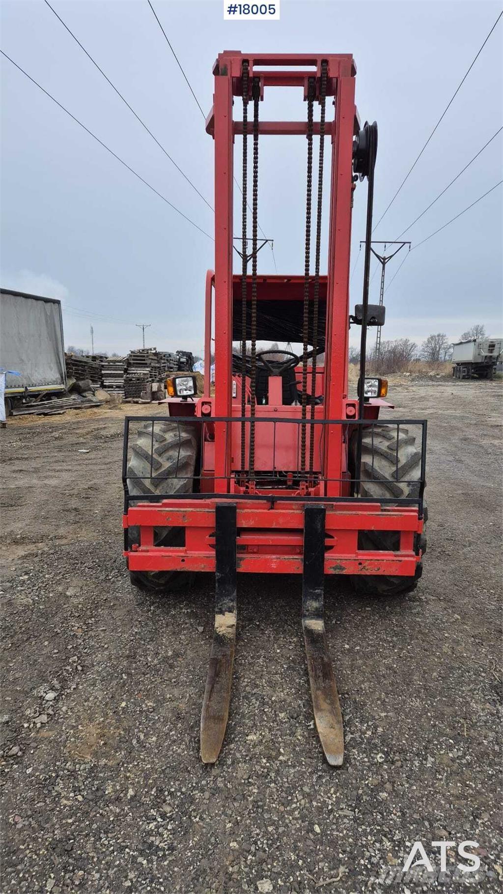 Manitou MB 30N 柴油卡車