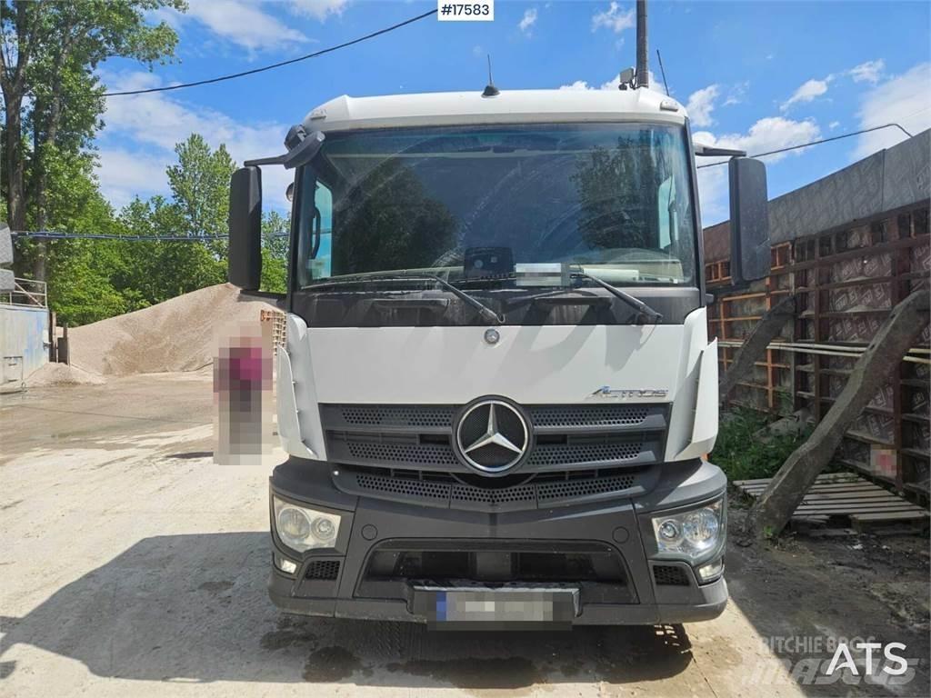 Mercedes-Benz Actros 曳引機組件
