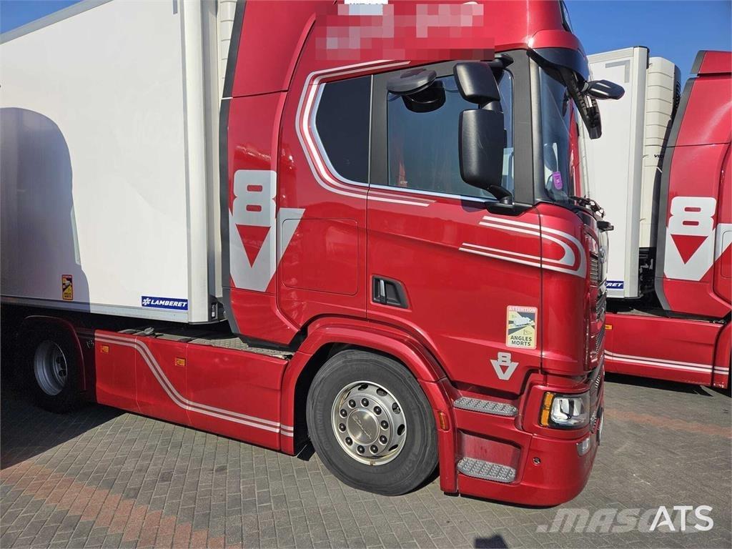 Scania R530 V8 曳引機組件