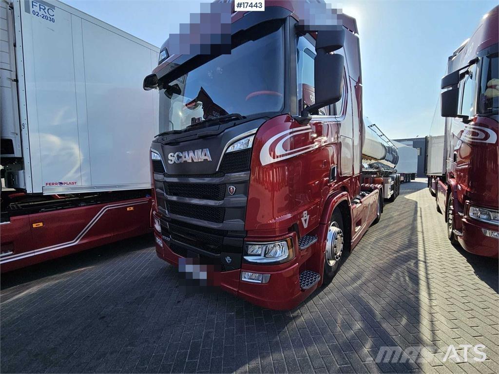 Scania R530 V8 曳引機組件
