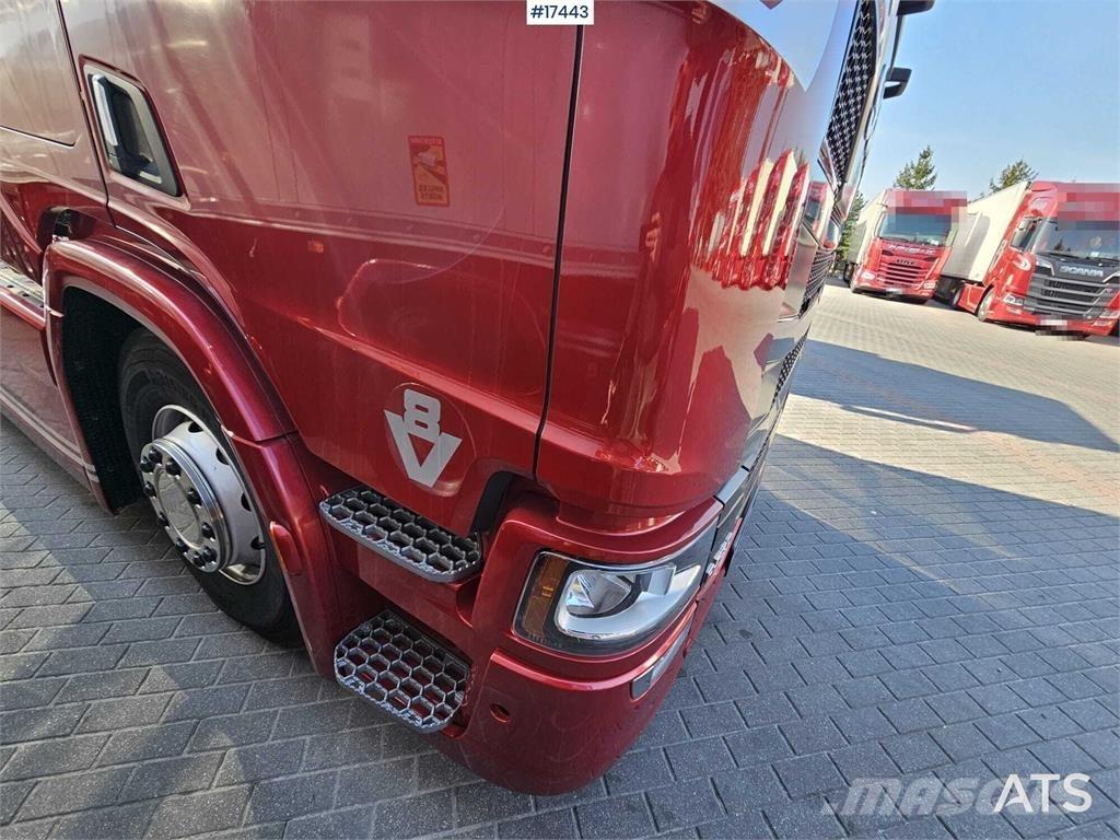 Scania R530 V8 曳引機組件