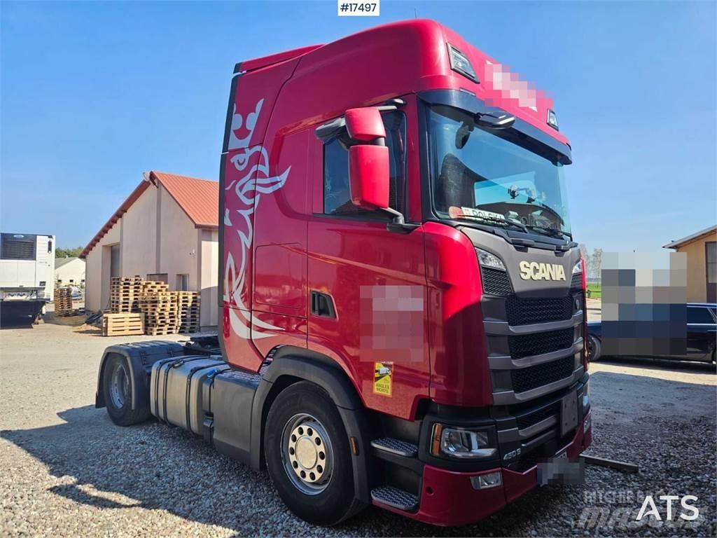 Scania S450 曳引機組件