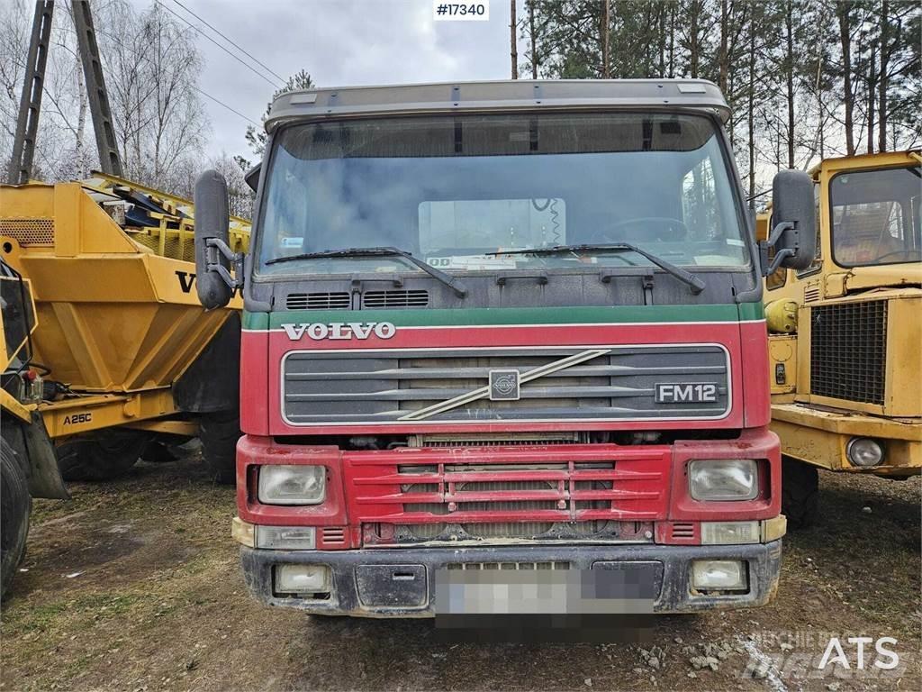 Volvo 420 8x4 傾卸式卡車
