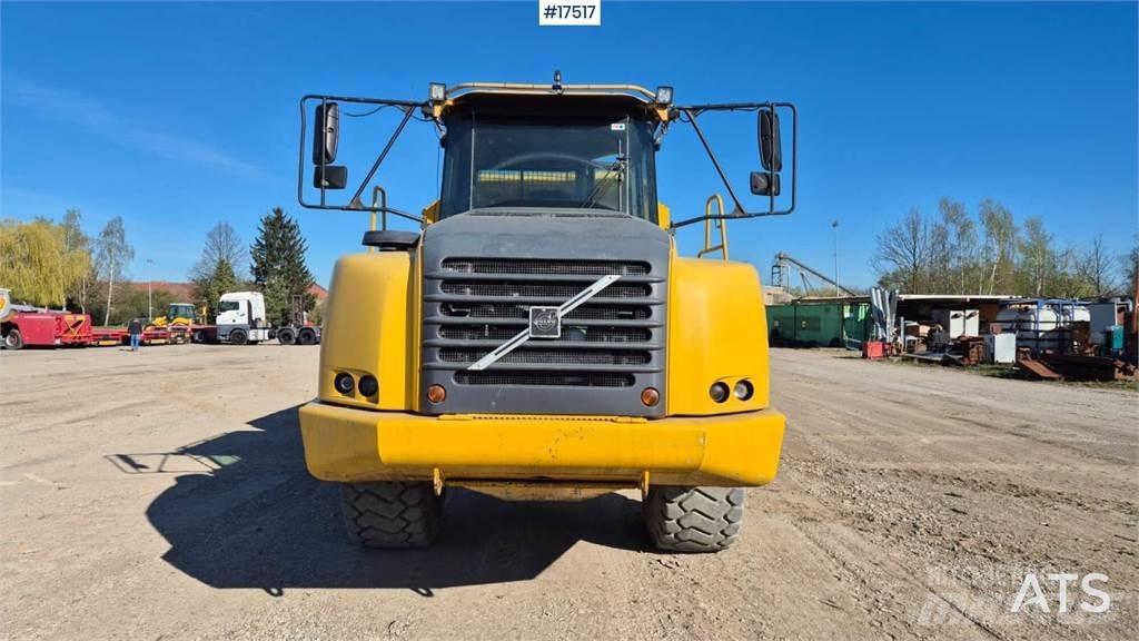 Volvo A25D 鉸接式起吊車