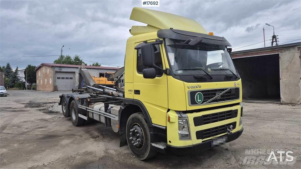 Volvo FM 440 吊鉤式起重車