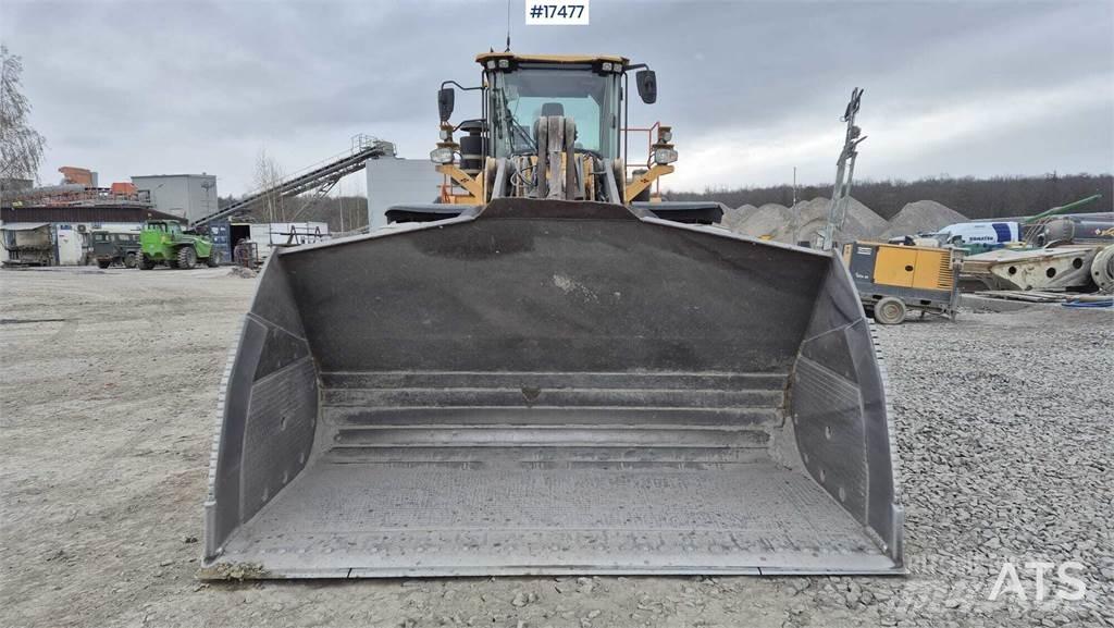 Volvo L220H 輪胎式裝載機