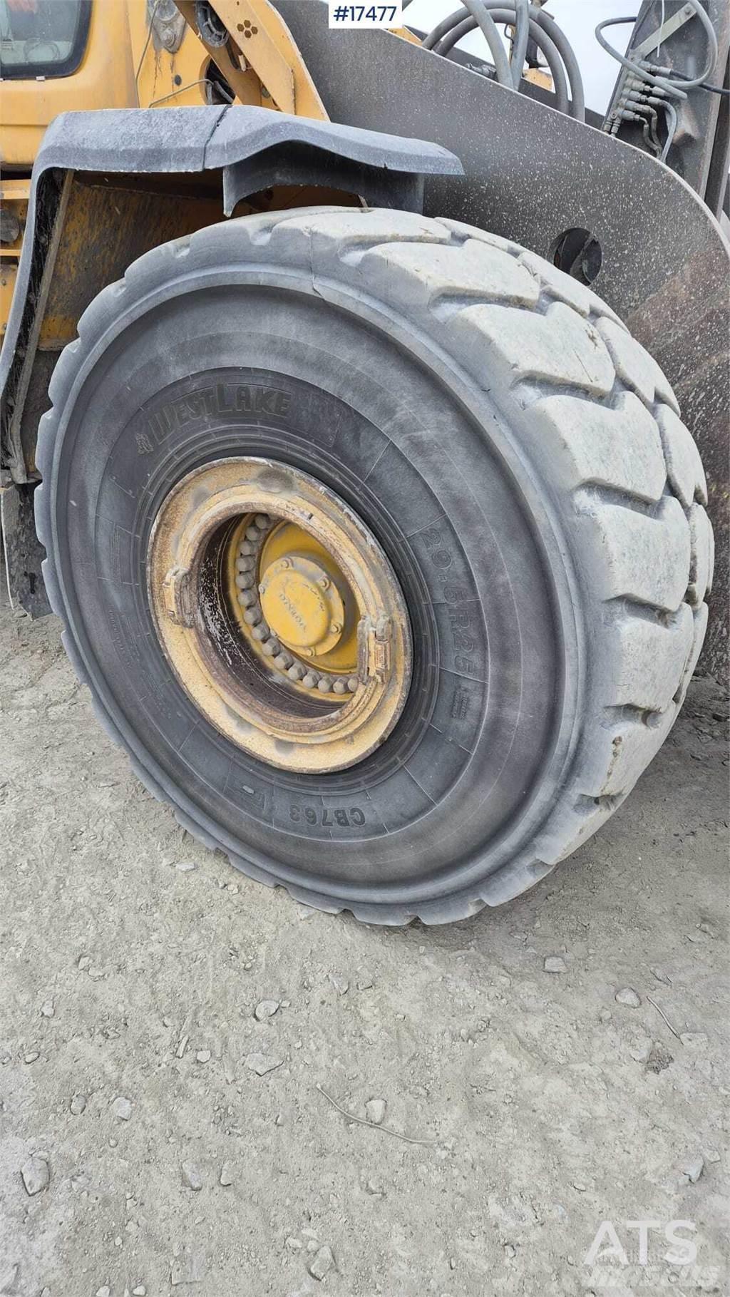 Volvo L220H 輪胎式裝載機