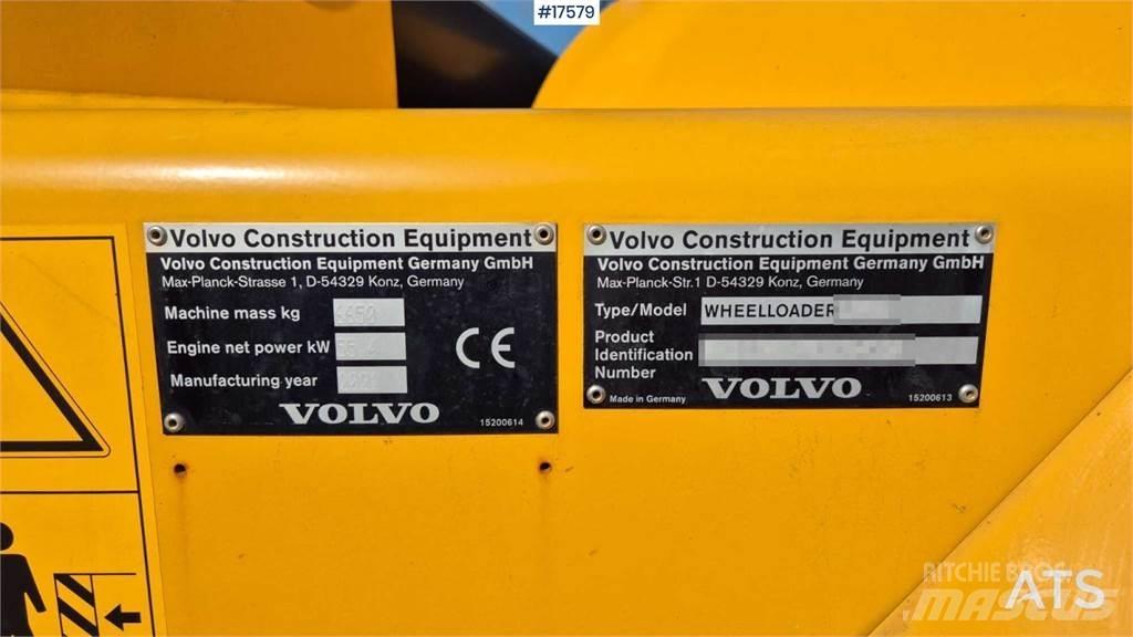 Volvo L30G 輪胎式裝載機