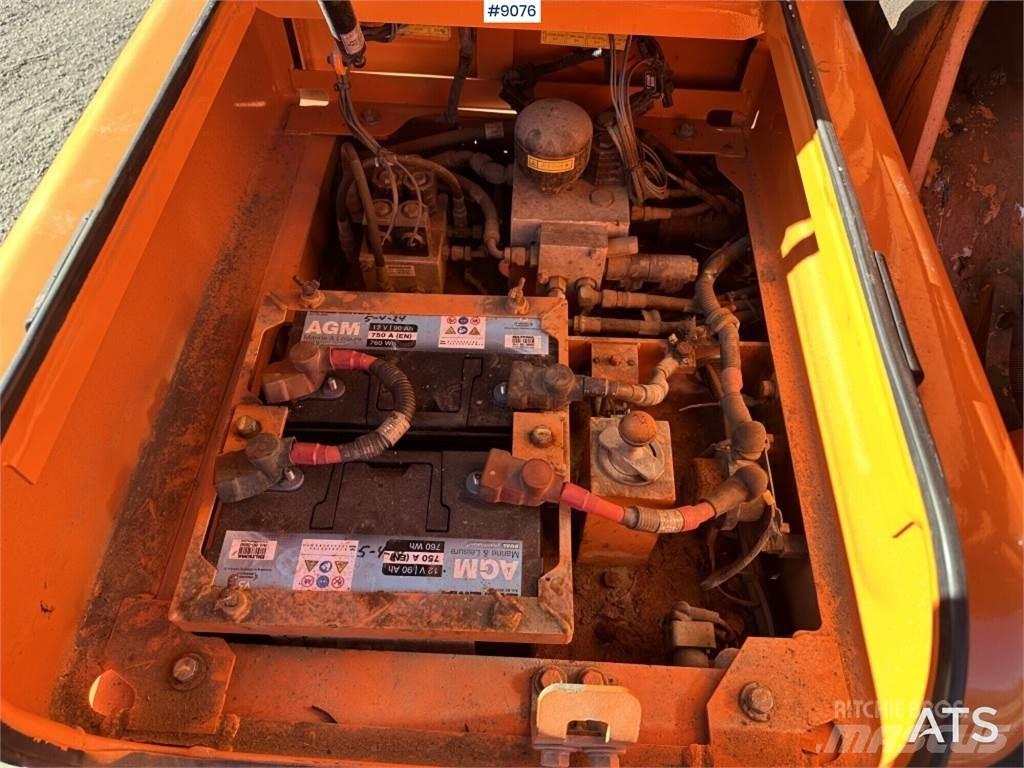 Doosan DX140W 旋轉式挖土機/掘鑿機/挖掘機