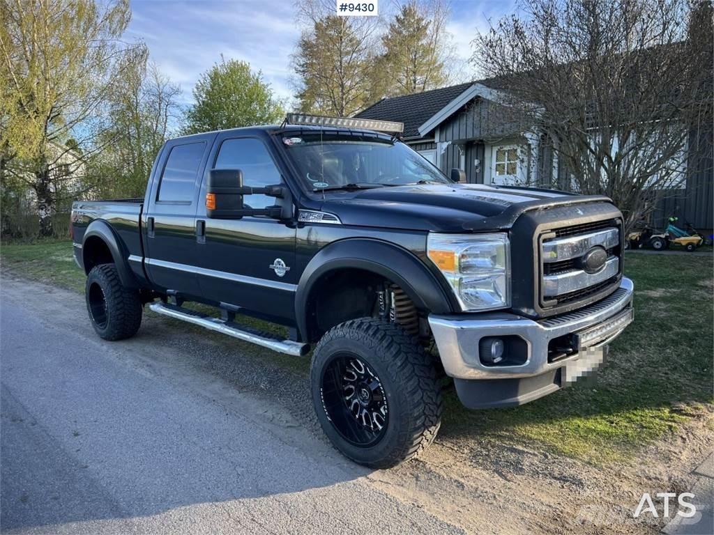 Ford F250 廂式貨物運輸車