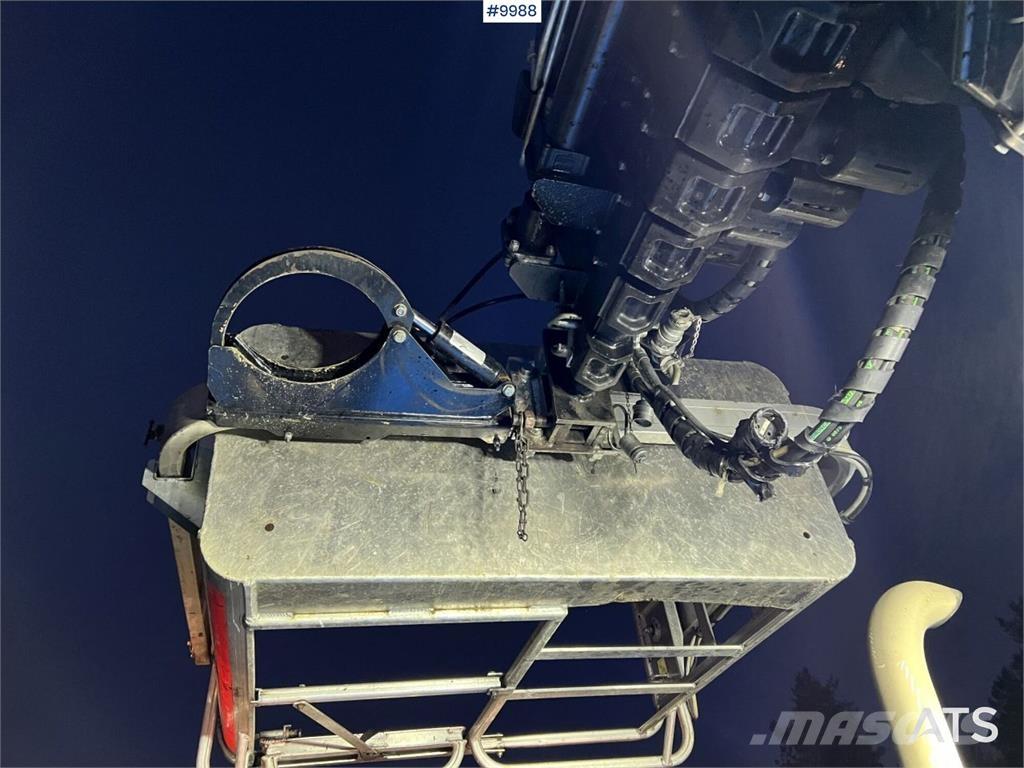 Huddig 1260C 反鏟裝載機