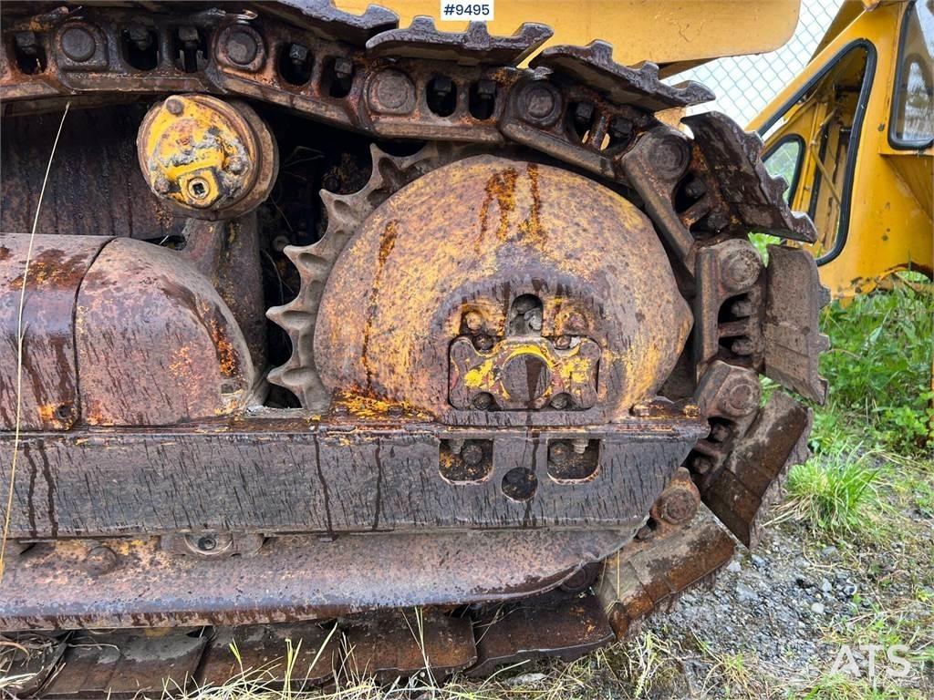 International L125 履帶推土機