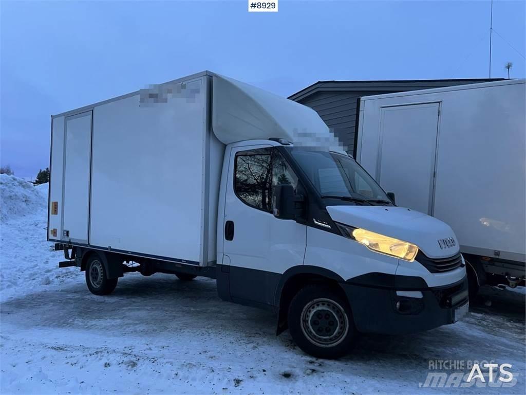 Iveco Daily 貨箱式卡車