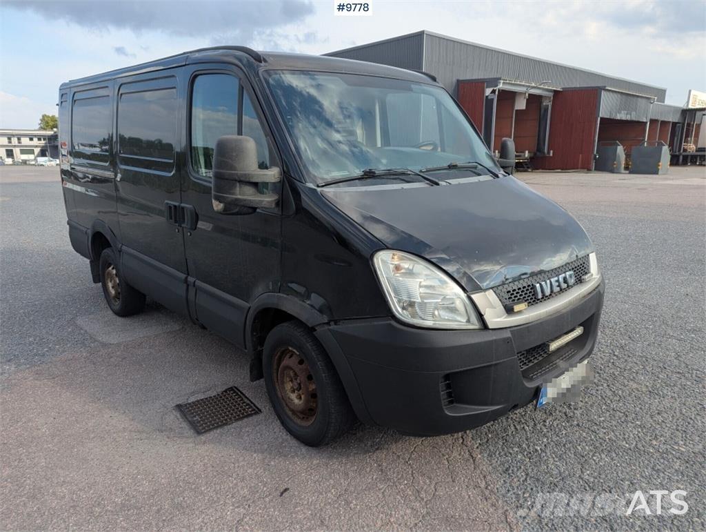 Iveco Daily 貨箱式卡車