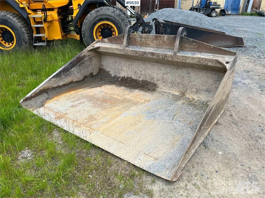 JCB 427 HT 輪胎式裝載機