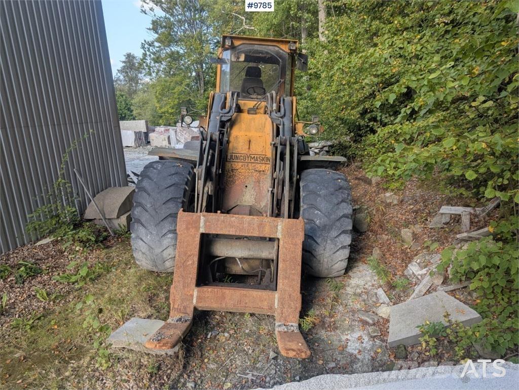 Ljungby L25 輪胎式裝載機