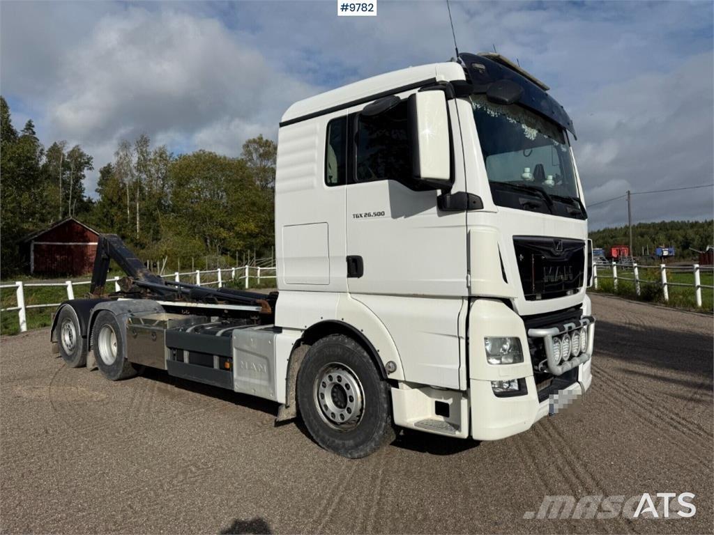 MAN TGX 26.500 6X2 吊鉤式起重車