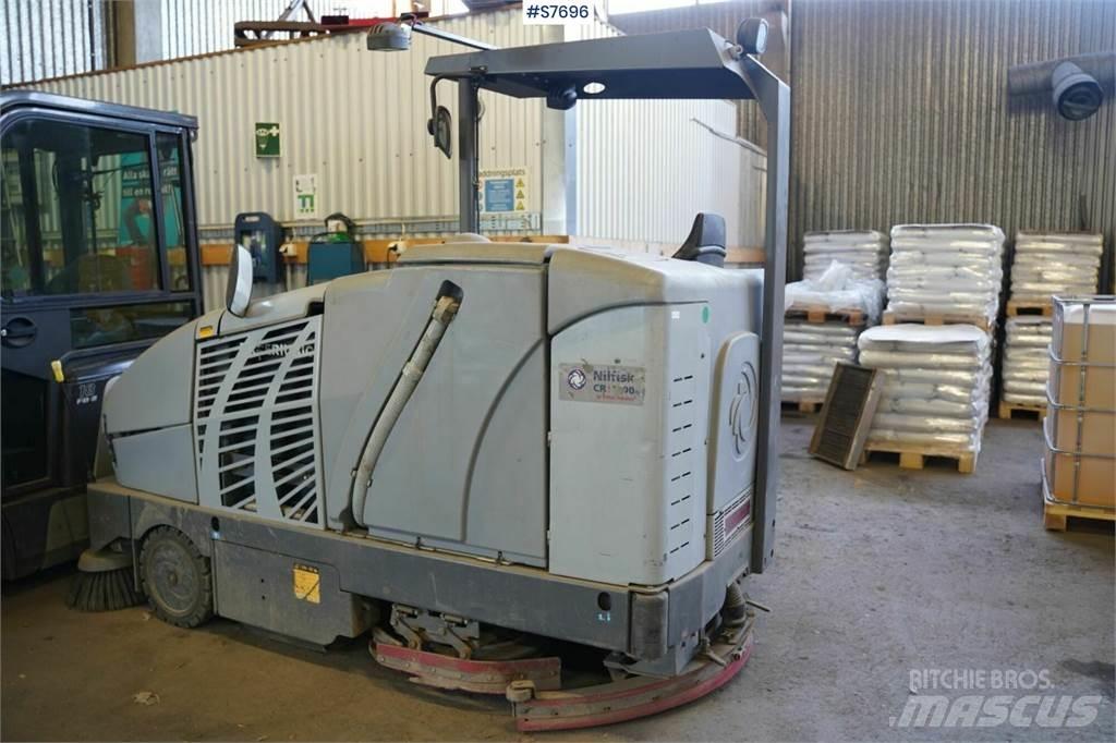 Nilfisk CR1200 清掃車