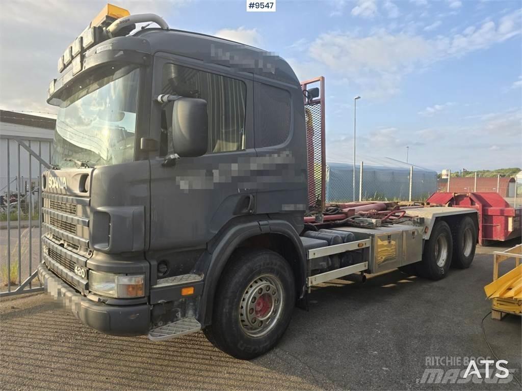 Scania P124 吊鉤式起重車