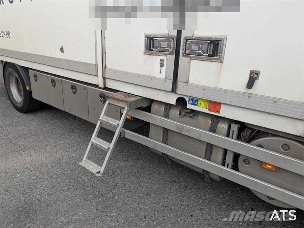 Scania P280 貨箱式卡車