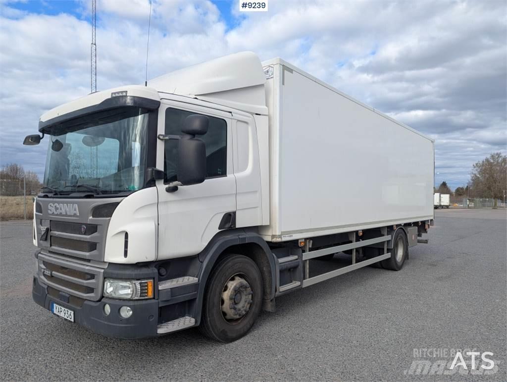 Scania P320 貨箱式卡車