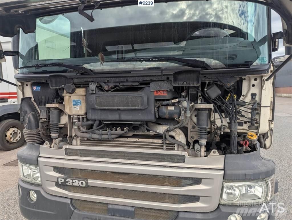 Scania P320 貨箱式卡車