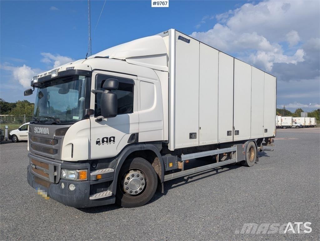Scania P320 貨箱式卡車