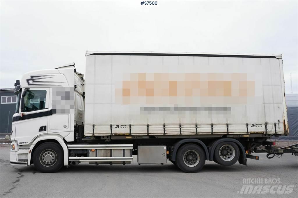 Scania R580 貨箱式卡車