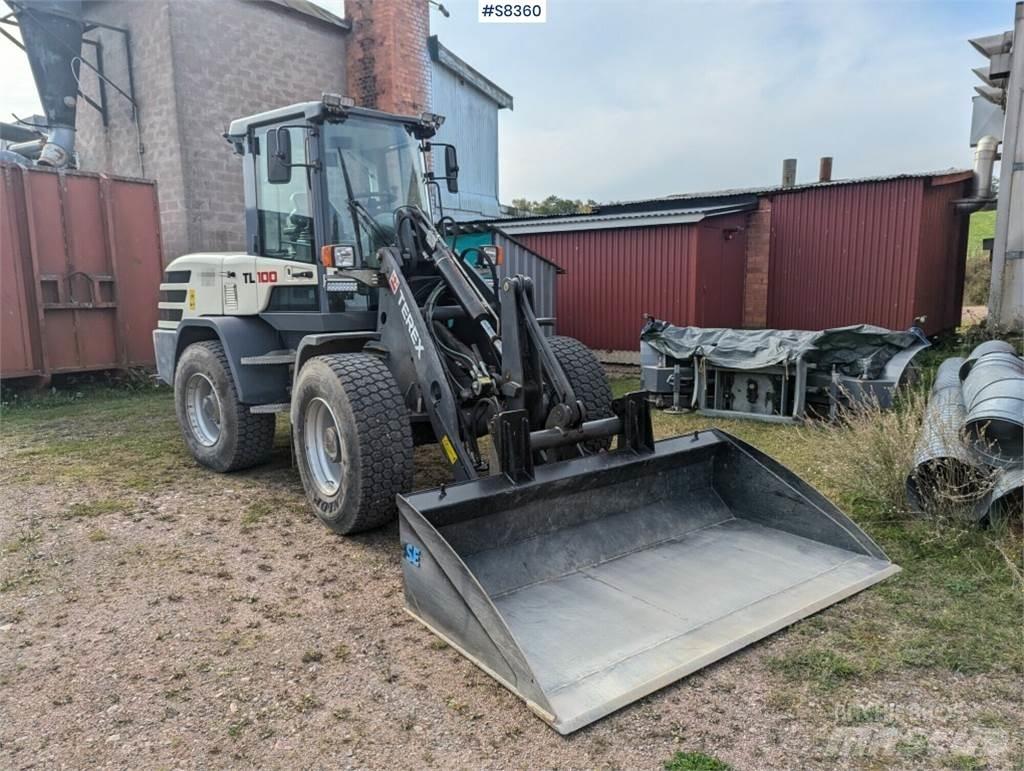 Terex TL100 輪胎式裝載機