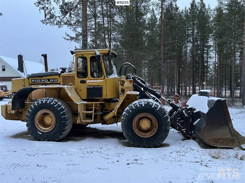 Volvo BM L120 輪式推土機