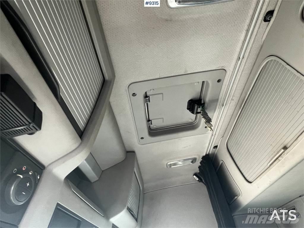 Volvo FH 460 8X4 曳引機組件