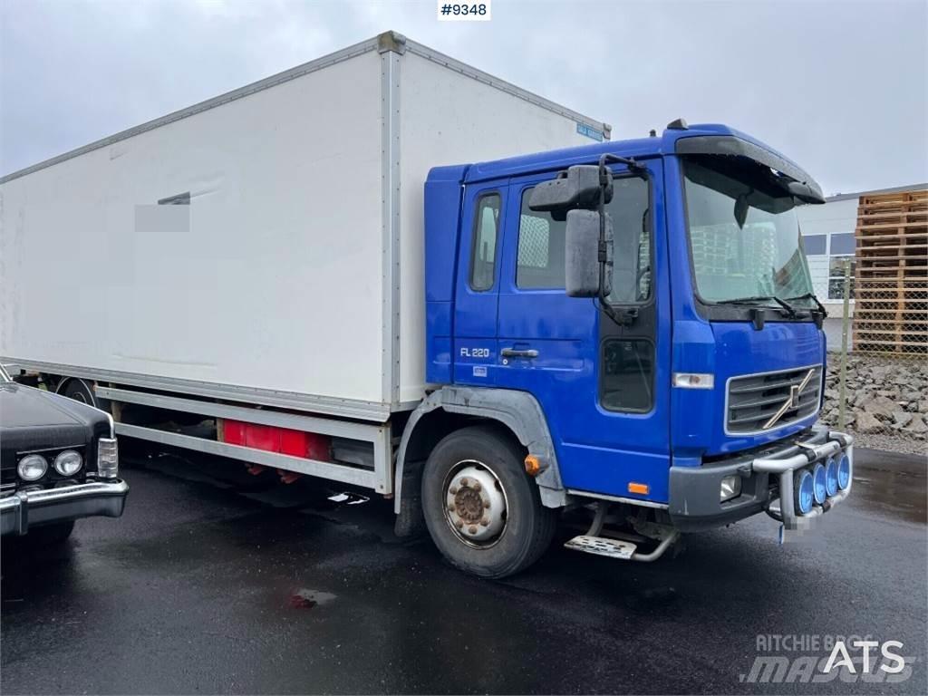 Volvo FL6 4X2 貨箱式卡車