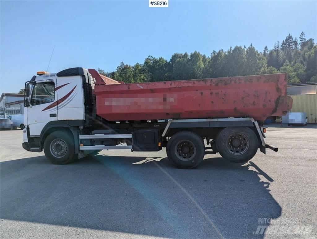 Volvo FMX 6X2 傾卸式卡車